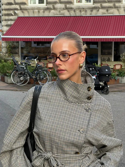 Veste à carreaux Alessia – col montant, vue de face