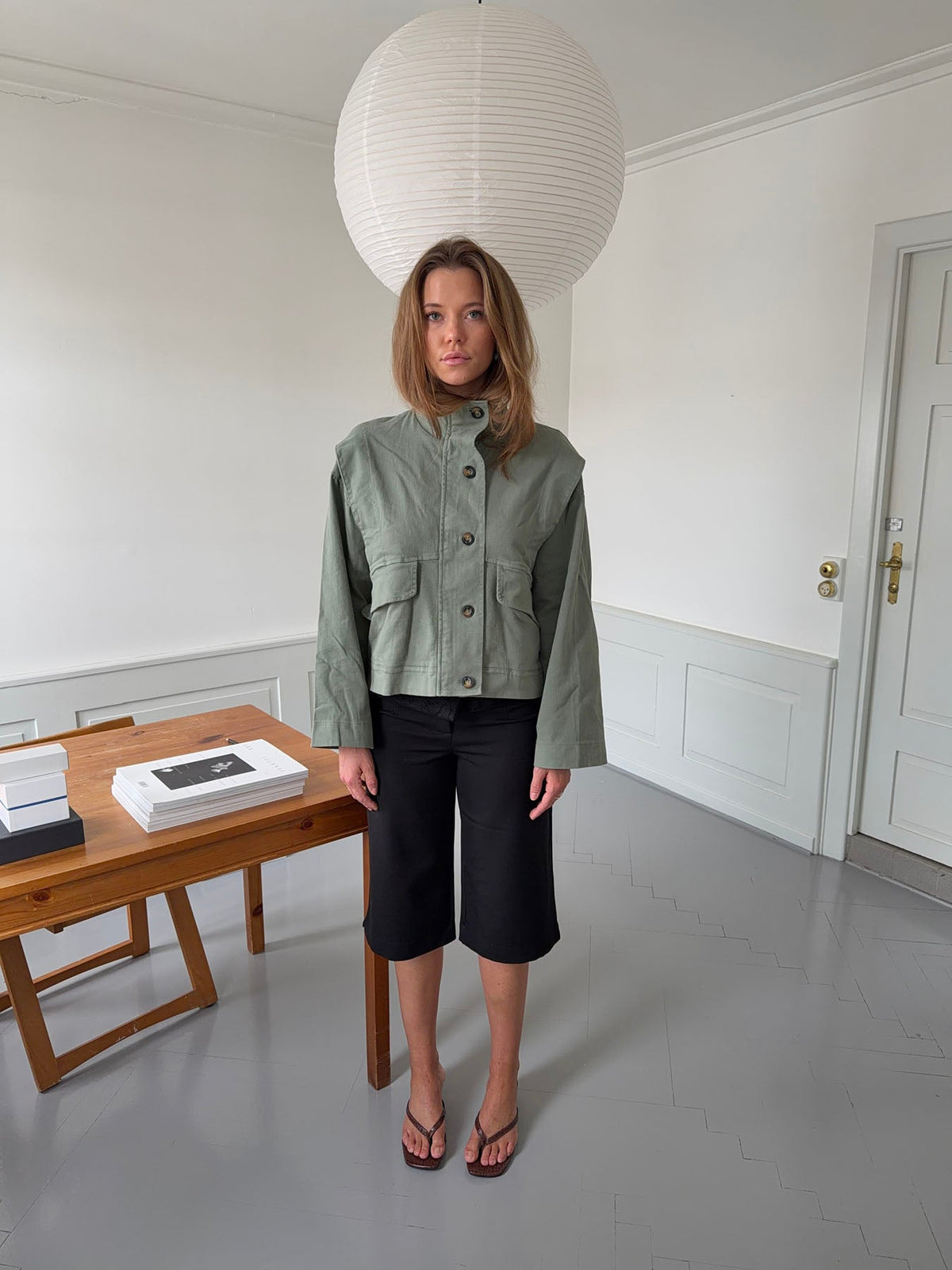Khaki cropped denim jacket