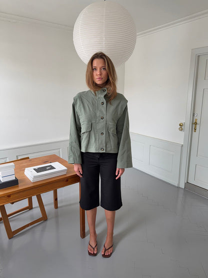 Khaki cropped denim jacket