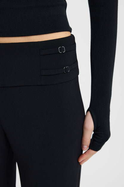 Black wide-leg trousers – waistband detail